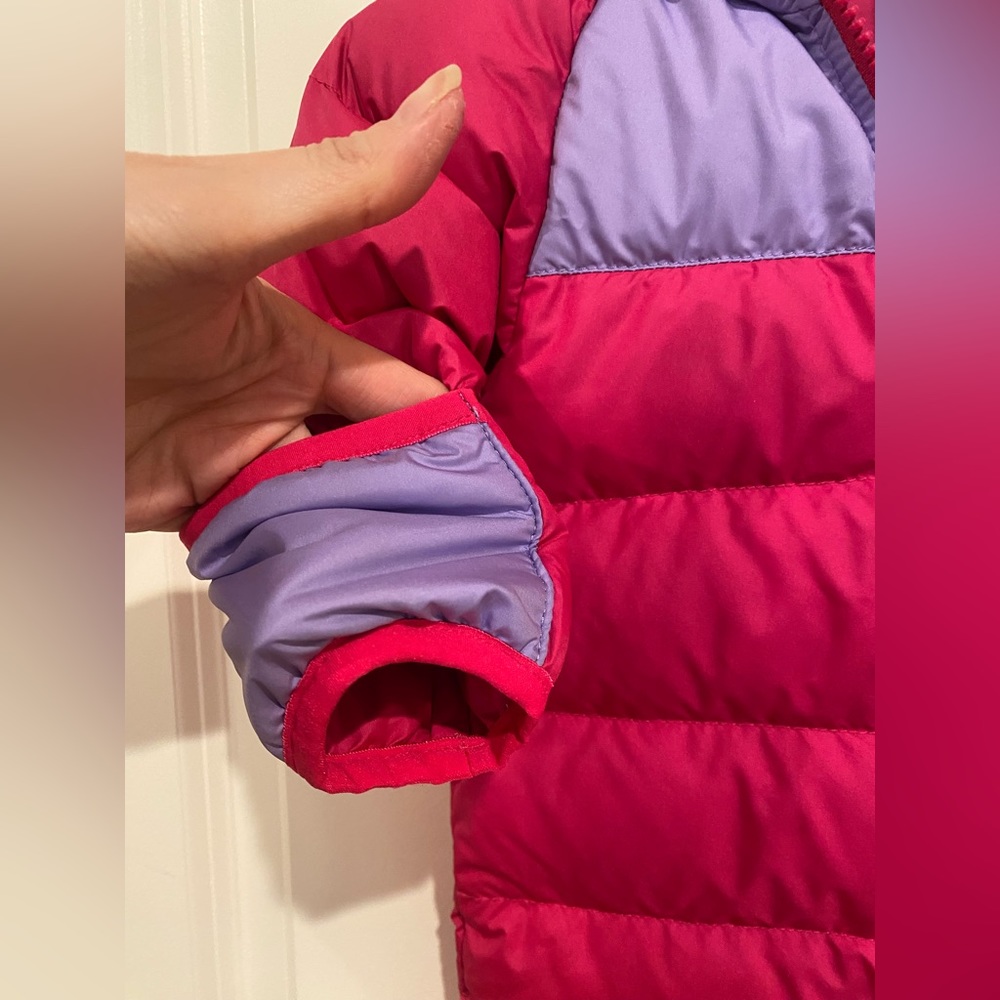 **SOLD on FB**  The North Face Infant Snowsuit size 3-6 mons - Picture 8 of 11